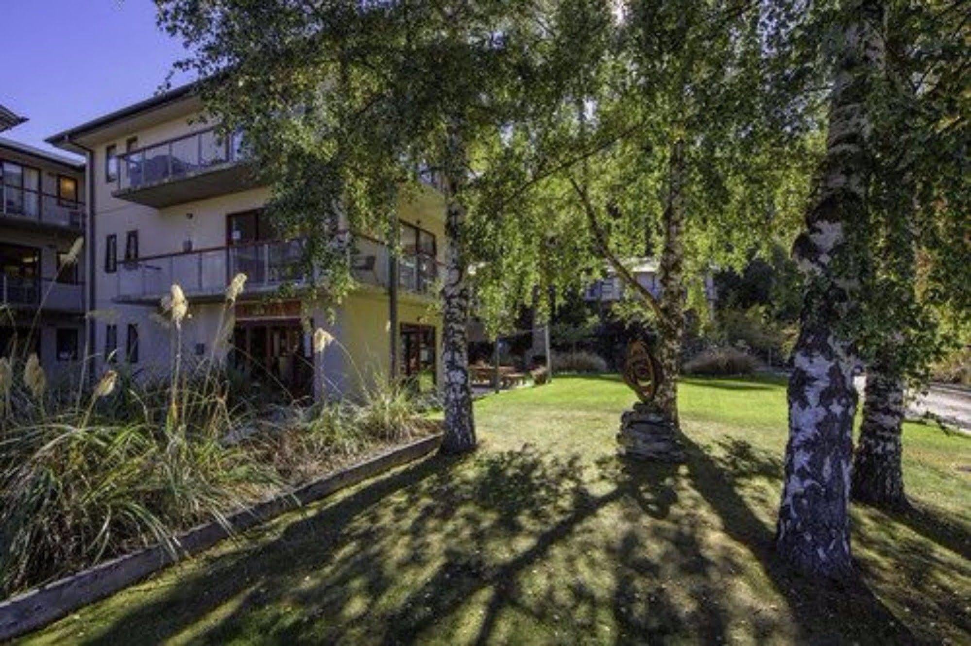 Shotover Lodge Wanaka Exterior photo